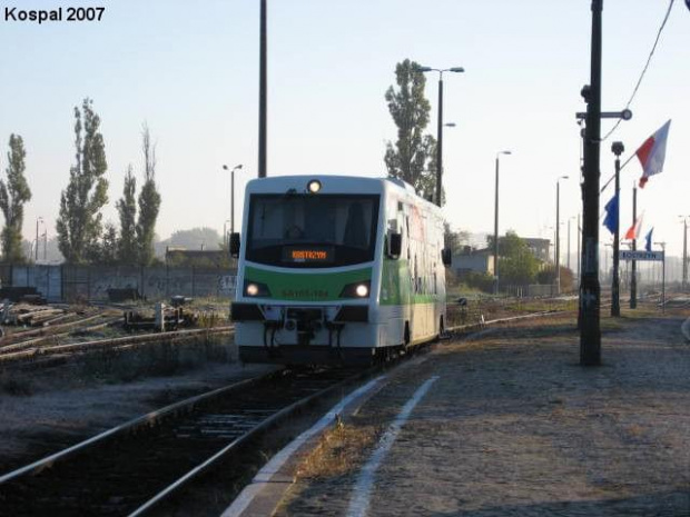 14.10.2007 SA105-104 jako pociąg osobowy Kostrzyn - Piła