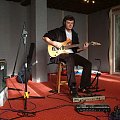Studio Zgniatacz Dźwięków NIPU nagrywa demo. Matys dokłada piękne dźwięki ze swojej Yamahy. #bas #bebny #blues #gitara #koncerty #kraków #KSW #matys #michał #muzyka #nipu #perkusja #rock