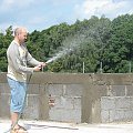 susz daje sie we znaki, trzeba trochę podlać