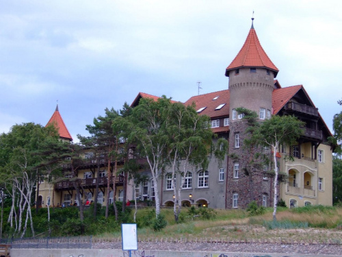 Hotel Neptun w Łebie #architektura