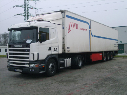 SCANIA 124L 360 KM