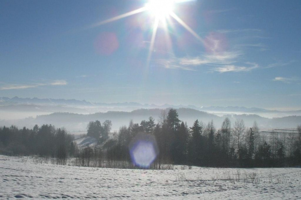 Tatry z odległości ok. 50km