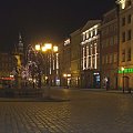 Świdnicki Rynek światecznym wieczorem