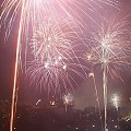 Szczęśliwego Nowego Roku ;] #sylwester #fajerwerki #SztuczneOgnie #NowyRok #Sylwester2007 #Sylwester2008 #oskar #OskarBanach #kołobrzeg