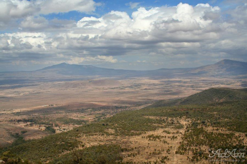 Widok na Wielki Rów (Great Rift Valley), najwiekszy wąwóz na świecie.