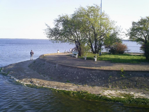 fotki z rejsu stateczkiem Giżycko - Mikołajki (Jezioro Niegocin). to jeszcze Giżycko - początek rejsu, 9:00, no może już 9:05 #Niegocin #Mikołajki #Giżycko