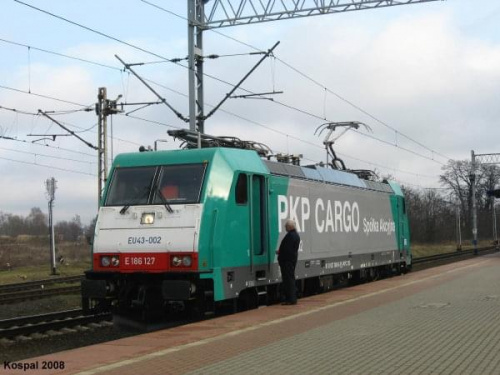 31.01.2008 (Rzepin)
Nowoczesna lokomotywa EU43-002 .(E186 127)