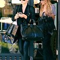 MK and Ash shopping at Barneys-paparazzi lipiec 2007