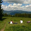 Niespodziewanie długi przystanek zachwycał doskonałym widokiem na Pilsko (1557 m n.p.m.) oraz równie atrakcyjne otoczenie