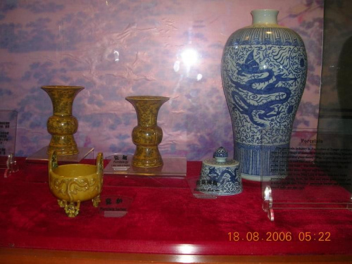 Przykłady rękodzieła-porcelanowe
wazy
