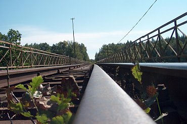 most kolejowy na jeziorze pilchowickim #ZaporaWodna #krajobraz #ElektrowniaWodna #pilchowice #JeleniaGóra #tama #bóbr #natura #przyroda #rzeka #most #jezioro