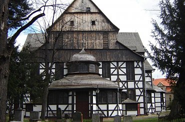 Drewniany kosciol wykonany w technice fachwerk czyli muru pruskiego. Swiatynia Ewangelicka. Obiekt wpisany na liste swiatowego dziedzictwa UNESCO. #Slask #DolnySlask #Silesia #Schlesien #Slezsko #Friedenskirche #KosciolPokoju