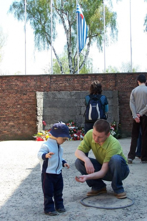 ściana płaczu: Auschwitz w Oświęcimiu