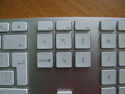 Apple Keyboard