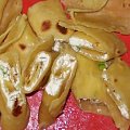 Syryjskie placki z kozim serem .Przepisy na : http://www.kulinaria.foody.pl/ , http://www.kuron.com.pl/ i http://kulinaria.uwrocie.info #placki #podpłomyki #jedzenie #kulinaria #obiad #przekąski #KoziSer #gotowanie #PrzepisyKulinarne