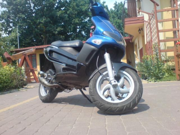 gilera runner