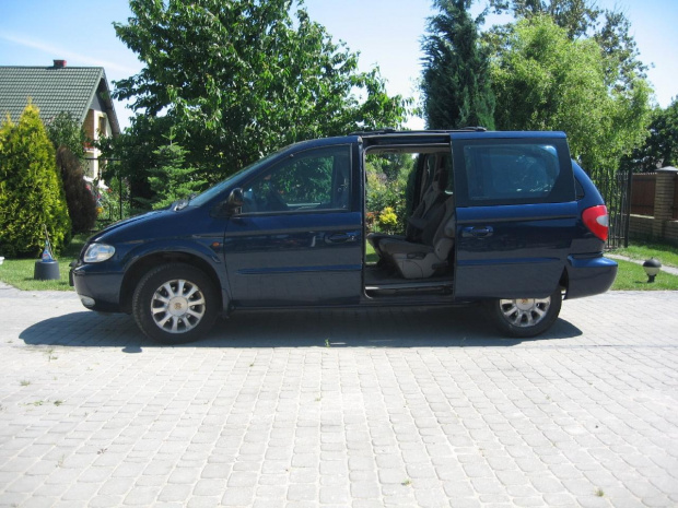 Chrysler Voyager 2001r.