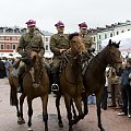 AMBROZJA z lewej PIWONIA z prawej