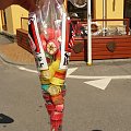 Takie cukierki to świetny biznes. 15 zł za taki woreczek, a klientów mnóstwo. #dania #bornholm #cukierki #fabryka #wytwórnia #słodycze