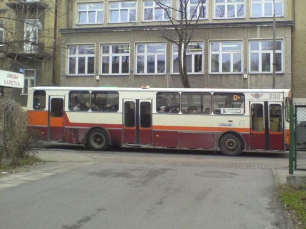 MPK Tarnów #232. 6 lutego 2008r. Linia 0A.
W lutym WIIMY pojawiały się w ruchu dość często i to nie tylko w godzinach szczytu.