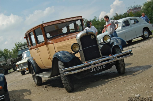 Wystawa i Turystyczny Rajd Pojazdów Zabytkowych Świętego Krzysztofa 19-20.07.2008r. Rzeszów #Rzeszów #multipla #rajd #hoffman