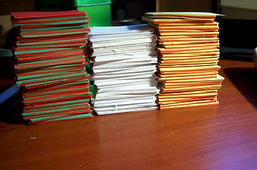 Przygotowania do stworzenia 3 kolorowych figurek #papier #papierowe #figurki