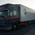 Scania 124L+chłodnia Schmitz