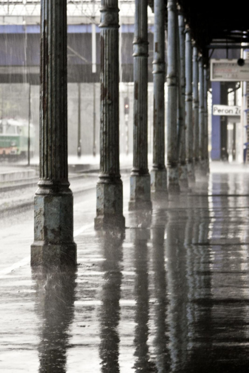 gdy odjedziesz... #deszcz #peron #kolej