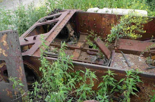 Wrak działa samobieżnego StuG III Ausf. G