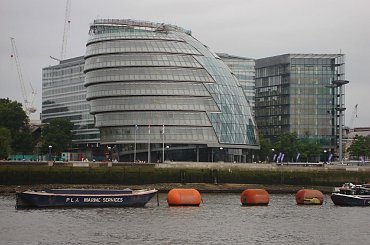 budynek poswiecony krolowej:) #NoweMiasto #CityHall #Tamiza #statek #Londyn