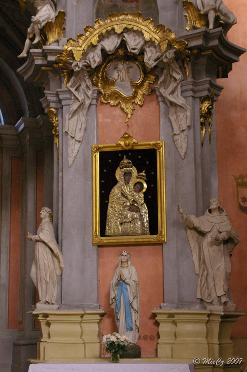 Obraz Matki Boskiej w srebrnej sukience. #Wilno