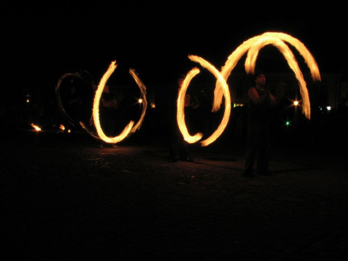 03 fireshow_070819